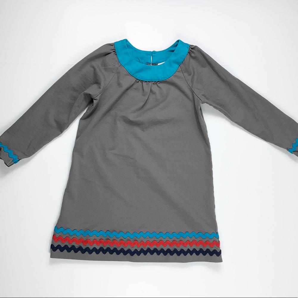 {Hanna Andersson} Gray Embroidered Ric Rac Dress